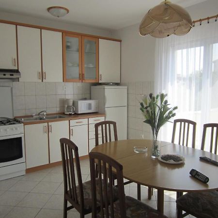 Ivic Apartments Vodice Croatia Bagian luar foto